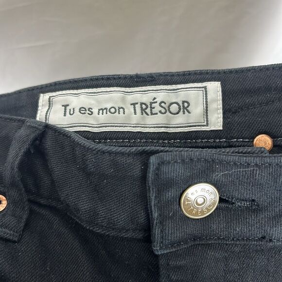 Tu es mon TRESOR EDGE Black Jeans Straight Leg w/ Bell Bottom Ruffle - Picture 7 of 9